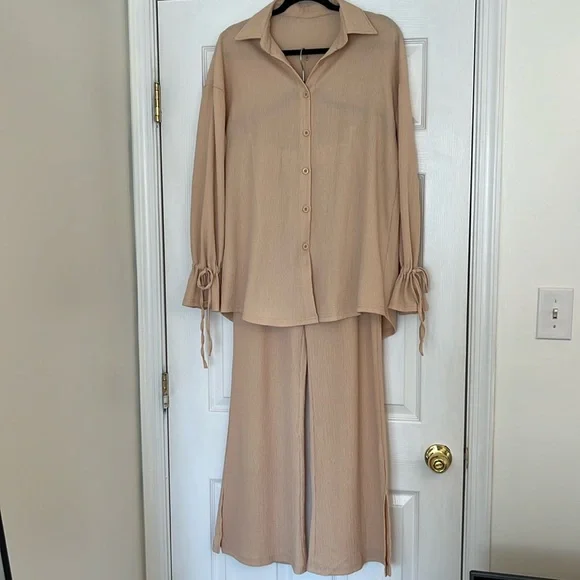 Matching set - Picture 1 of 3